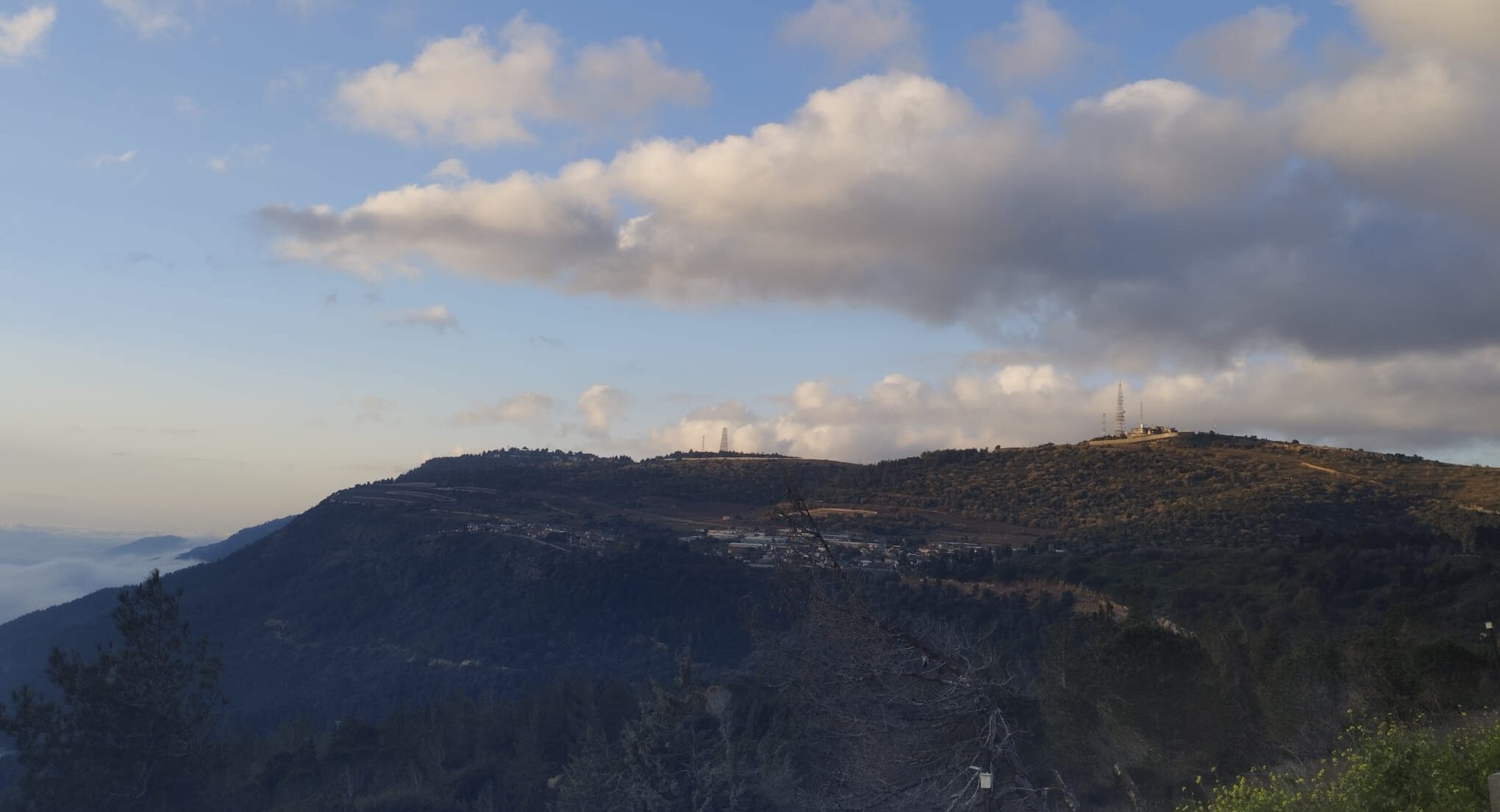 עננים במצפה עדי