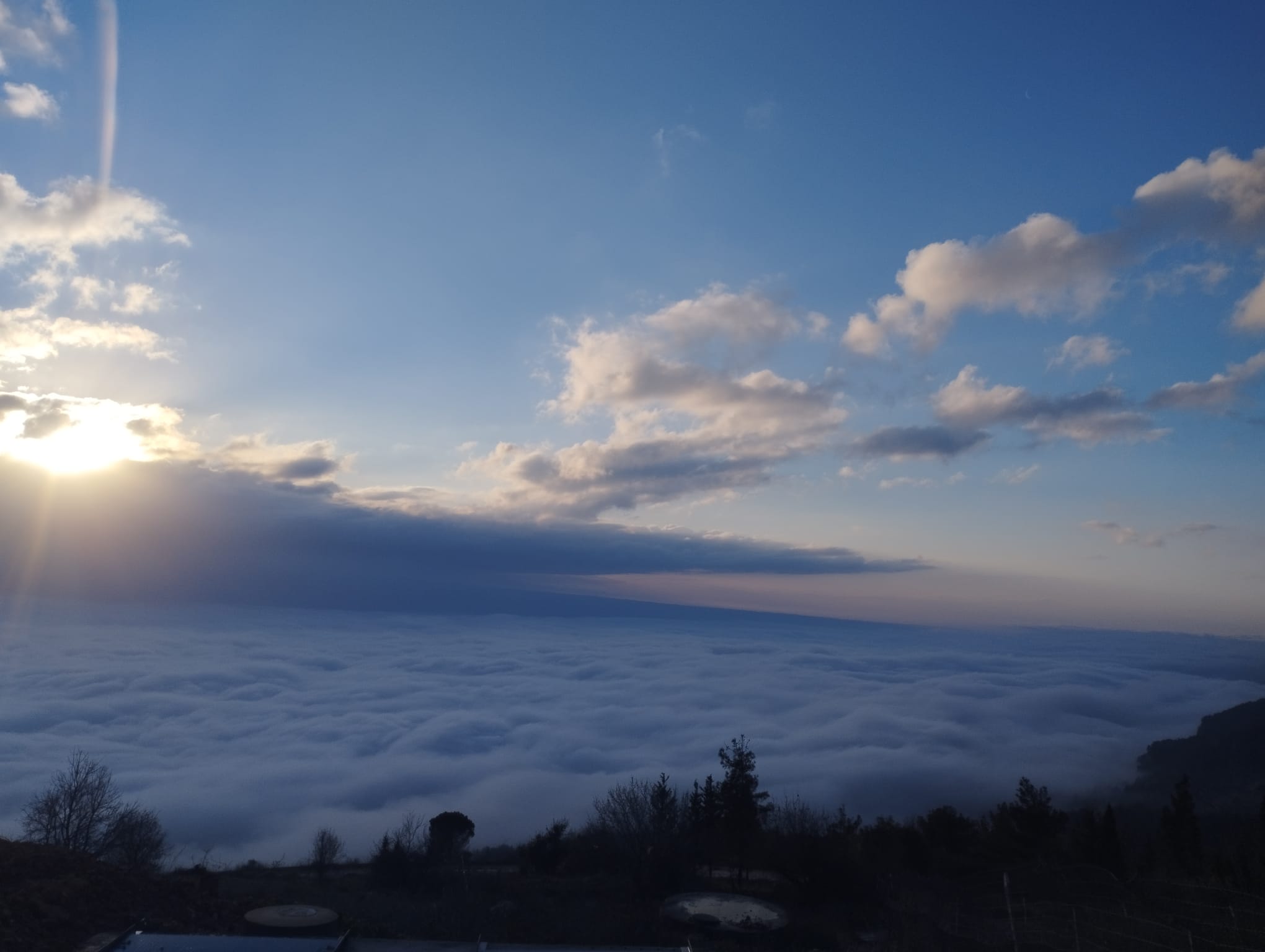 עננים במצפה עדי
